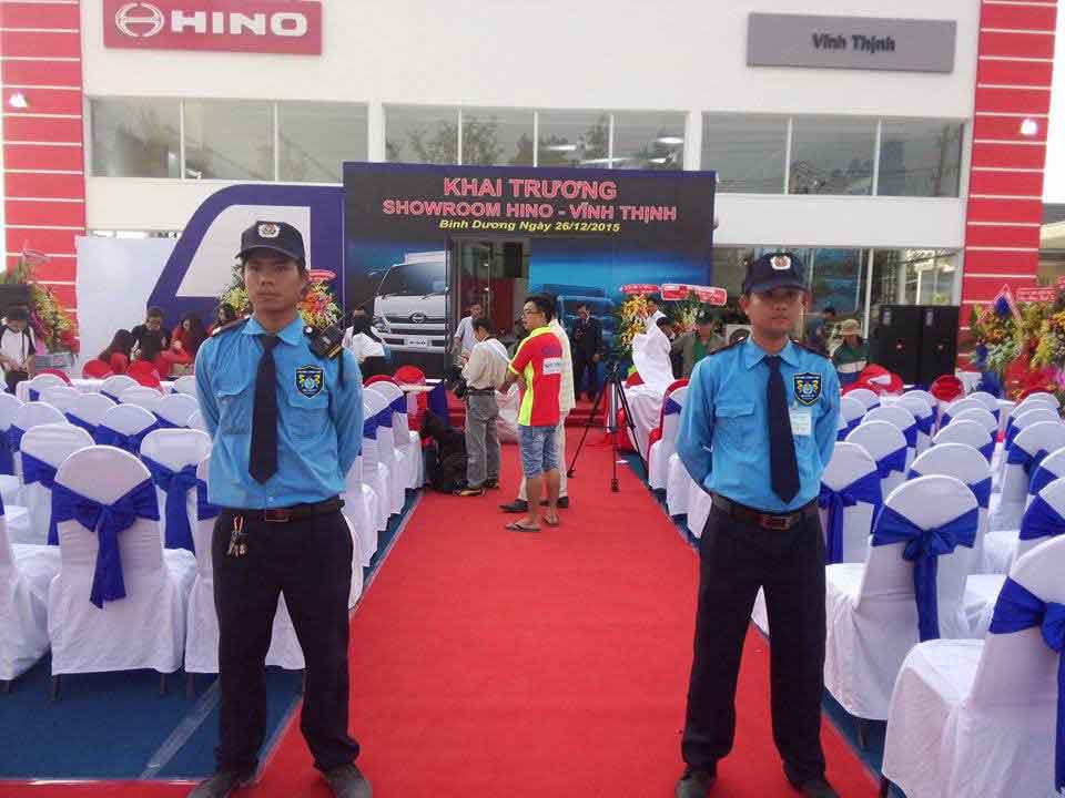 Dịch Vụ Bảo Vệ Chuyên Nghiệp Cho Lễ Hội