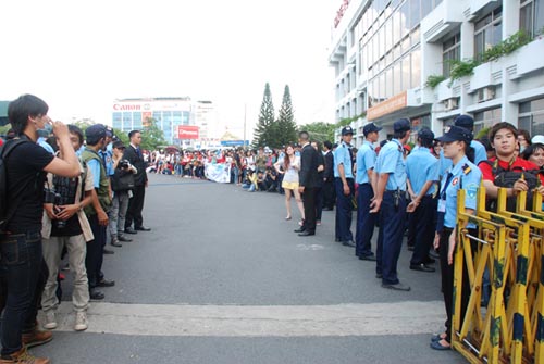 Thuê Bảo Vệ Sự Kiện Chương Trình Biểu Diễn